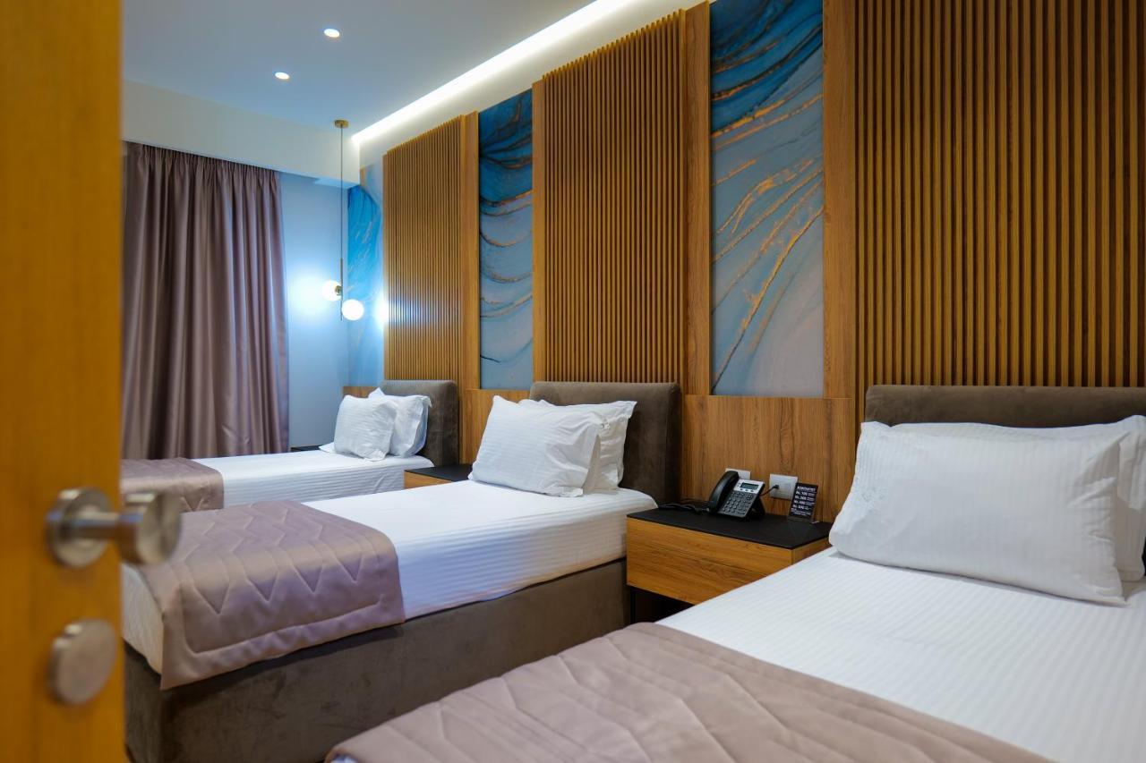 Lord Hotel Tirana Vorë エクステリア 写真