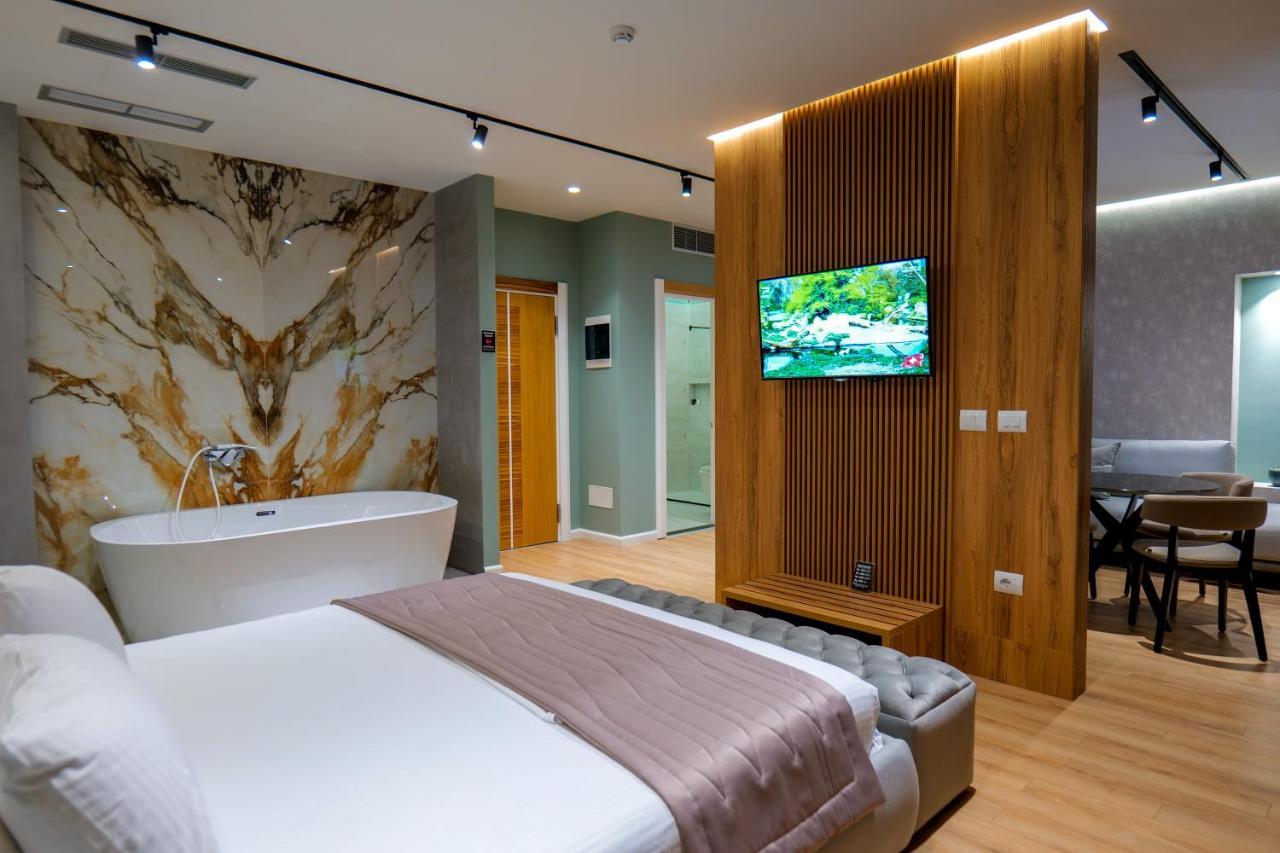 Lord Hotel Tirana Vorë エクステリア 写真