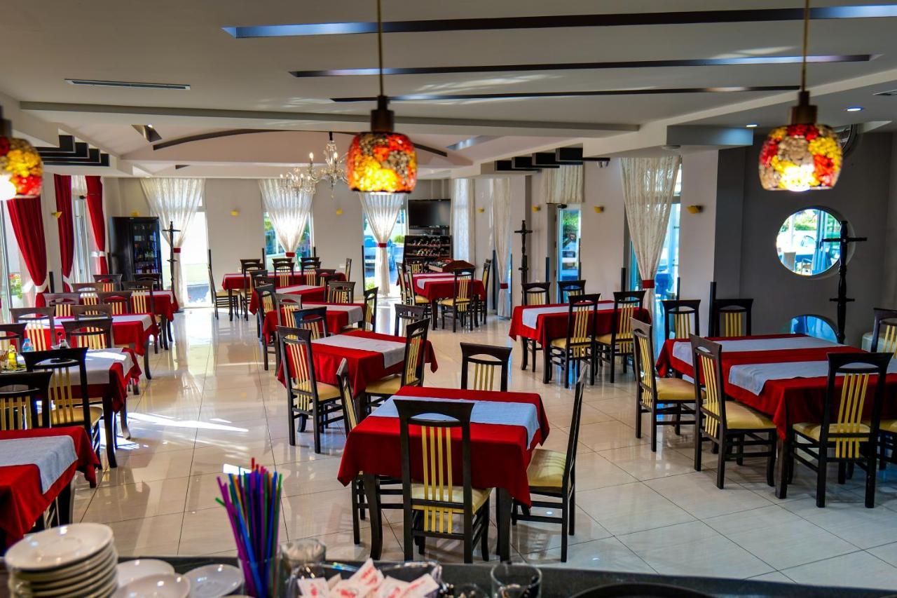 Lord Hotel Tirana Vorë エクステリア 写真